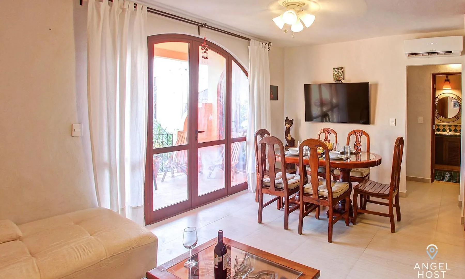Steps To 5Th Ave Pool Onsite & Walk To Beach Playa del Carmen Feriehus