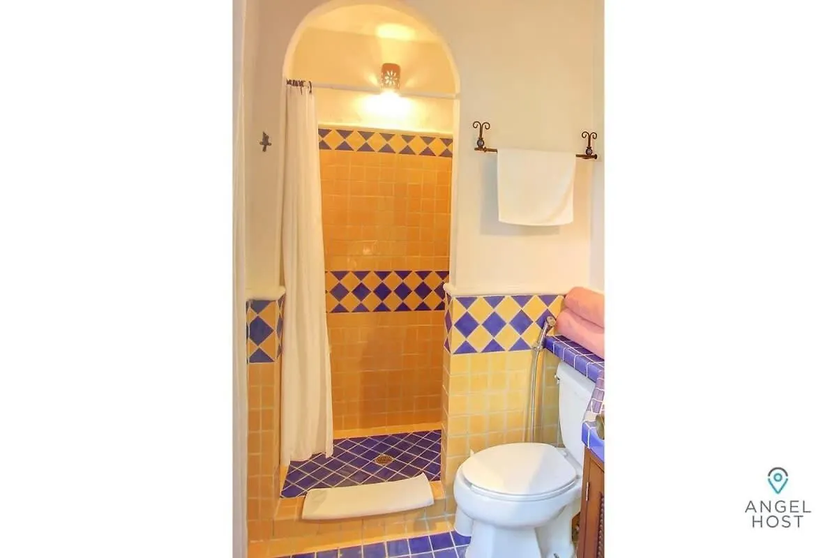 Steps To 5Th Ave Pool Onsite & Walk To Beach Playa del Carmen Feriehus